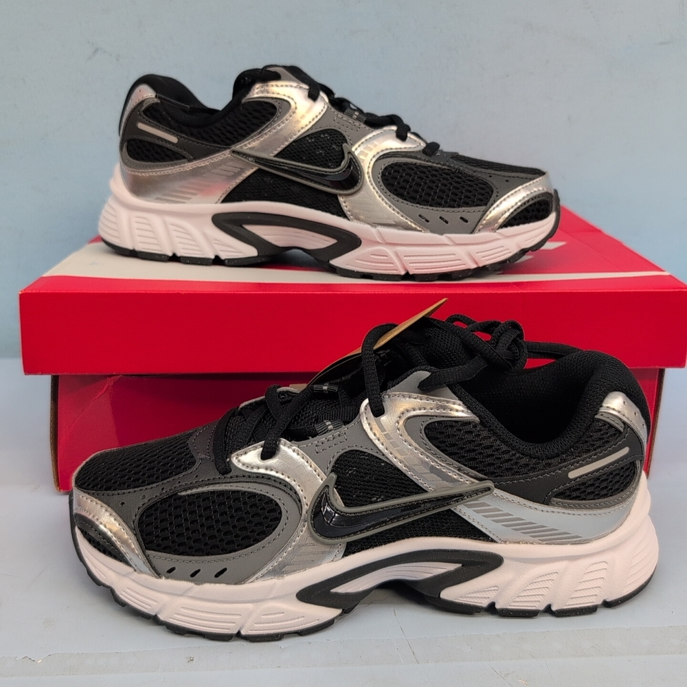 Nike V5 RNR Men's Running Shoes US 6.5 Black Anthracite Smoke Grey HJ5228 004